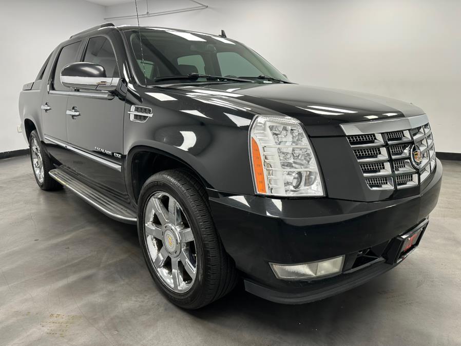 2011 Cadillac Escalade EXT AWD 4dr Luxury, available for sale in Elizabeth, New Jersey | M Auto Group. Elizabeth, New Jersey 2011 Cadillac Escalade EXT AWD 4dr Luxury, available for sale in Elizabeth, New Jersey | M Auto Group. Elizabeth, New Jersey
