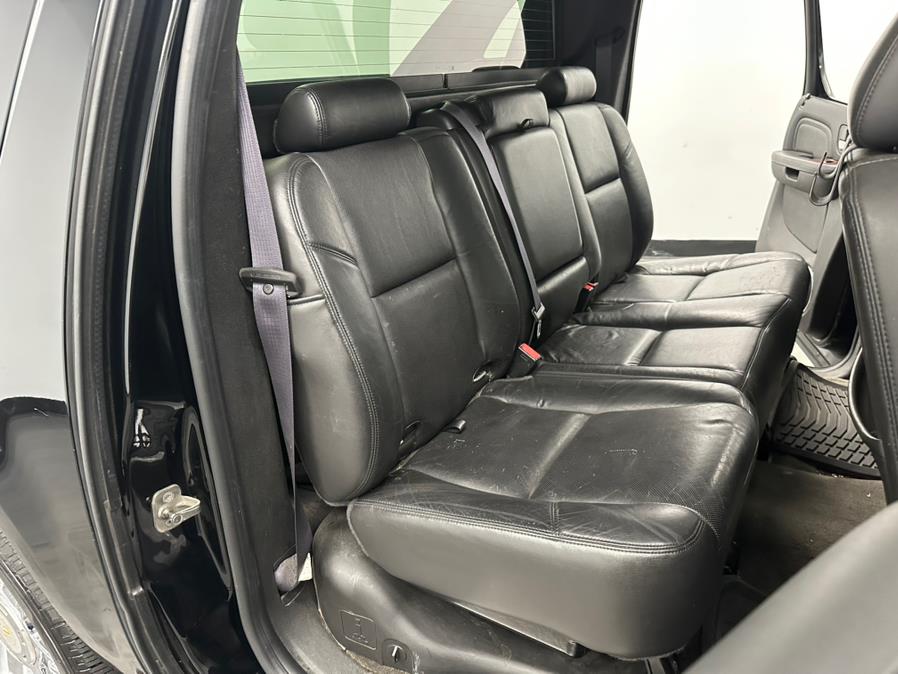 2011 Cadillac Escalade EXT AWD 4dr Luxury, available for sale in Elizabeth, New Jersey | M Auto Group. Elizabeth, New Jersey 2011 Cadillac Escalade EXT AWD 4dr Luxury, available for sale in Elizabeth, New Jersey | M Auto Group. Elizabeth, New Jersey