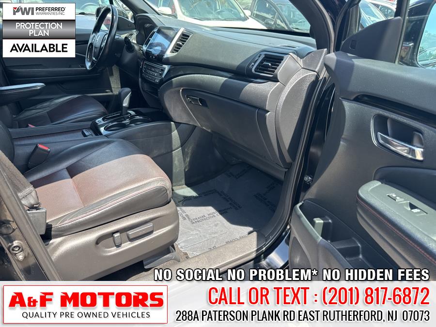 2017 Honda Ridgeline Black Edition 4x4 Crew Cab 5.3'' Bed, available for sale in East Rutherford, New Jersey | A&F Motors LLC. East Rutherford, New Jersey 2017 Honda Ridgeline Black Edition 4x4 Crew Cab 5.3'' Bed, available for sale in East Rutherford, New Jersey | A&F Motors LLC. East Rutherford, New Jersey