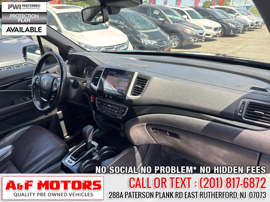 2017 Honda Ridgeline Black Edition 4x4 Crew Cab 5.3'' Bed, available for sale in East Rutherford, New Jersey | A&F Motors LLC. East Rutherford, New Jersey 2017 Honda Ridgeline Black Edition 4x4 Crew Cab 5.3'' Bed, available for sale in East Rutherford, New Jersey | A&F Motors LLC. East Rutherford, New Jersey