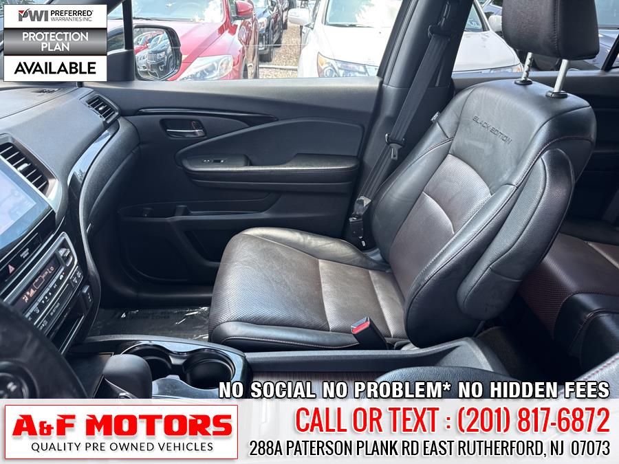 2017 Honda Ridgeline Black Edition 4x4 Crew Cab 5.3'' Bed, available for sale in East Rutherford, New Jersey | A&F Motors LLC. East Rutherford, New Jersey 2017 Honda Ridgeline Black Edition 4x4 Crew Cab 5.3'' Bed, available for sale in East Rutherford, New Jersey | A&F Motors LLC. East Rutherford, New Jersey