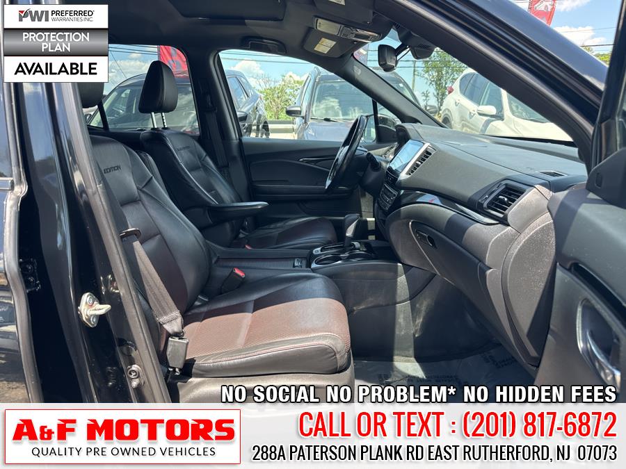 2017 Honda Ridgeline Black Edition 4x4 Crew Cab 5.3'' Bed, available for sale in East Rutherford, New Jersey | A&F Motors LLC. East Rutherford, New Jersey 2017 Honda Ridgeline Black Edition 4x4 Crew Cab 5.3'' Bed, available for sale in East Rutherford, New Jersey | A&F Motors LLC. East Rutherford, New Jersey