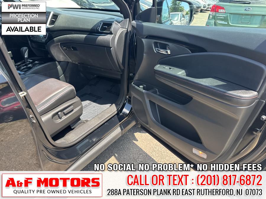 2017 Honda Ridgeline Black Edition 4x4 Crew Cab 5.3'' Bed, available for sale in East Rutherford, New Jersey | A&F Motors LLC. East Rutherford, New Jersey 2017 Honda Ridgeline Black Edition 4x4 Crew Cab 5.3'' Bed, available for sale in East Rutherford, New Jersey | A&F Motors LLC. East Rutherford, New Jersey