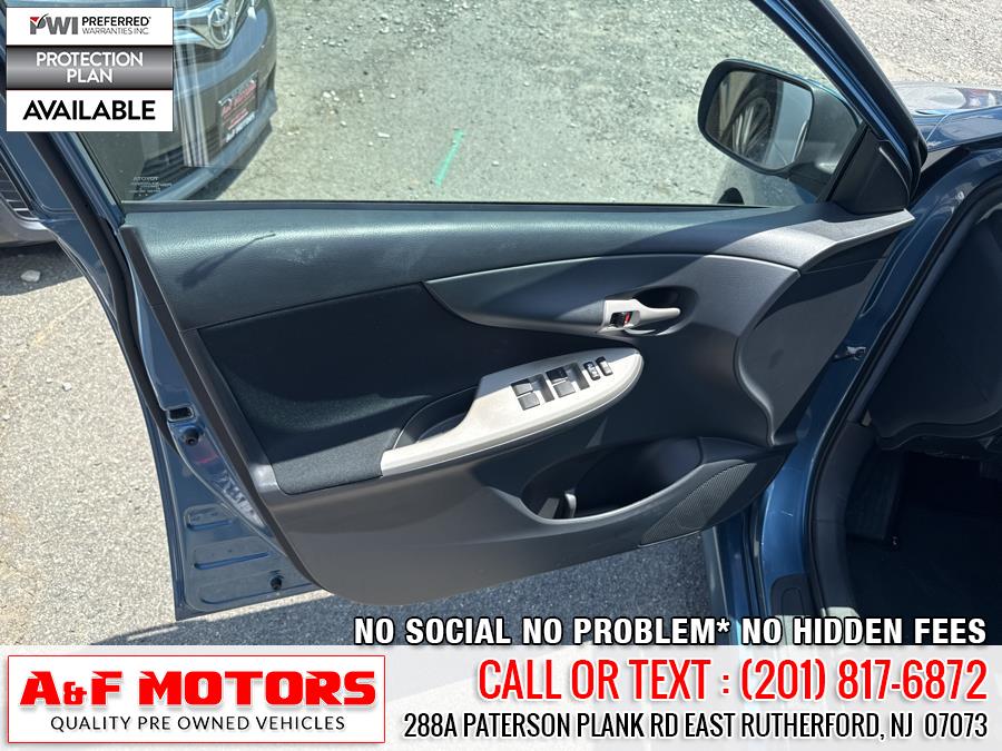 2013 Toyota Corolla 4dr Sdn Auto S (Natl), available for sale in East Rutherford, New Jersey | A&F Motors LLC. East Rutherford, New Jersey 2013 Toyota Corolla 4dr Sdn Auto S (Natl), available for sale in East Rutherford, New Jersey | A&F Motors LLC. East Rutherford, New Jersey