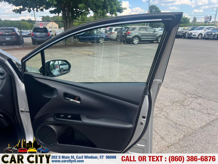 2017 Toyota Prius Four Touring (Natl), available for sale in East Windsor, Connecticut | Car City LLC. East Windsor, Connecticut 2017 Toyota Prius Four Touring (Natl), available for sale in East Windsor, Connecticut | Car City LLC. East Windsor, Connecticut