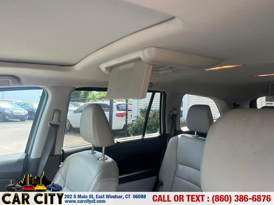 2016 Honda Pilot AWD 4dr EX-L w/RES, available for sale in East Windsor, Connecticut | Car City LLC. East Windsor, Connecticut 2016 Honda Pilot AWD 4dr EX-L w/RES, available for sale in East Windsor, Connecticut | Car City LLC. East Windsor, Connecticut