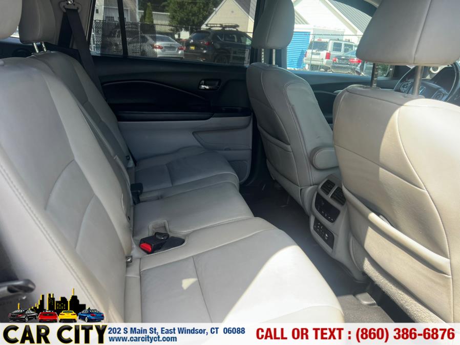 2016 Honda Pilot AWD 4dr EX-L w/RES, available for sale in East Windsor, Connecticut | Car City LLC. East Windsor, Connecticut 2016 Honda Pilot AWD 4dr EX-L w/RES, available for sale in East Windsor, Connecticut | Car City LLC. East Windsor, Connecticut