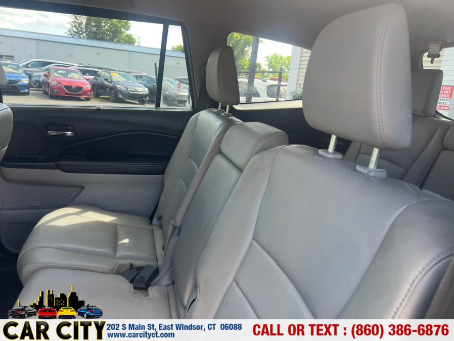 2016 Honda Pilot AWD 4dr EX-L w/RES, available for sale in East Windsor, Connecticut | Car City LLC. East Windsor, Connecticut 2016 Honda Pilot AWD 4dr EX-L w/RES, available for sale in East Windsor, Connecticut | Car City LLC. East Windsor, Connecticut