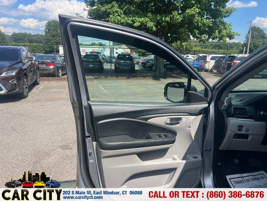 2016 Honda Pilot AWD 4dr EX-L w/RES, available for sale in East Windsor, Connecticut | Car City LLC. East Windsor, Connecticut 2016 Honda Pilot AWD 4dr EX-L w/RES, available for sale in East Windsor, Connecticut | Car City LLC. East Windsor, Connecticut