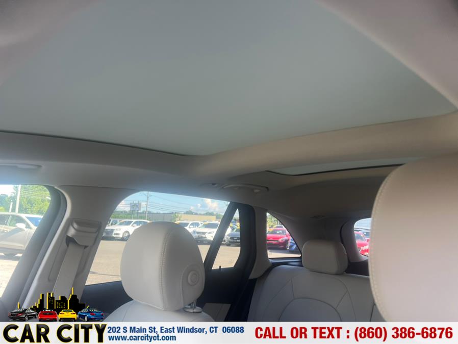 2016 Mercedes-Benz GLC 4MATIC 4dr GLC 300, available for sale in East Windsor, Connecticut | Car City LLC. East Windsor, Connecticut 2016 Mercedes-Benz GLC 4MATIC 4dr GLC 300, available for sale in East Windsor, Connecticut | Car City LLC. East Windsor, Connecticut