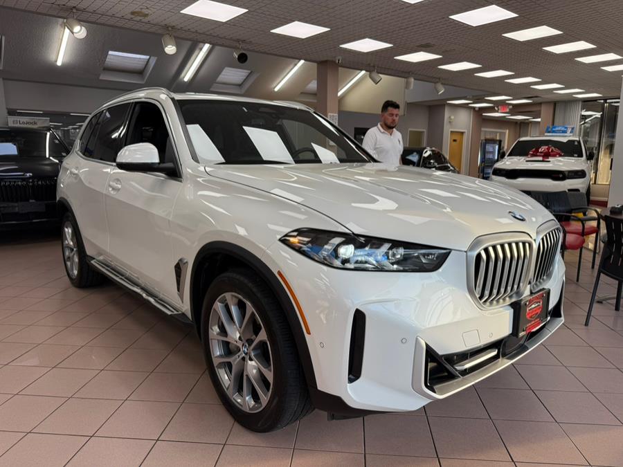 2024 BMW X5 xDrive40i Sports Activity Vehicle, available for sale in Massapequa Park, New York | Power Motors East. Massapequa Park, New York 2024 BMW X5 xDrive40i Sports Activity Vehicle, available for sale in Massapequa Park, New York | Power Motors East. Massapequa Park, New York