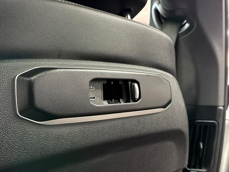 2024 BMW X5 xDrive40i Sports Activity Vehicle, available for sale in Massapequa Park, New York | Power Motors East. Massapequa Park, New York 2024 BMW X5 xDrive40i Sports Activity Vehicle, available for sale in Massapequa Park, New York | Power Motors East. Massapequa Park, New York