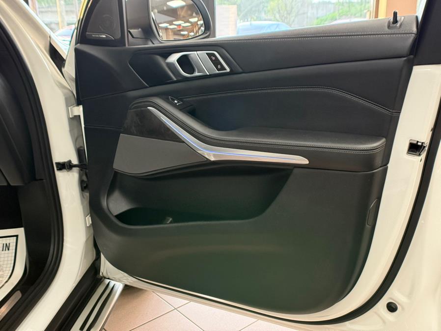2024 BMW X5 xDrive40i Sports Activity Vehicle, available for sale in Massapequa Park, New York | Power Motors East. Massapequa Park, New York 2024 BMW X5 xDrive40i Sports Activity Vehicle, available for sale in Massapequa Park, New York | Power Motors East. Massapequa Park, New York
