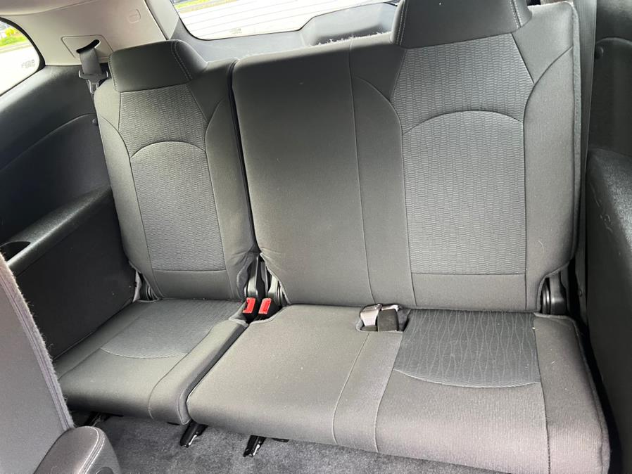 2016 Chevrolet Traverse AWD 4dr LT w/1LT, available for sale in Swansea, Massachusetts | Gas On The Run. Swansea, Massachusetts 2016 Chevrolet Traverse AWD 4dr LT w/1LT, available for sale in Swansea, Massachusetts | Gas On The Run. Swansea, Massachusetts