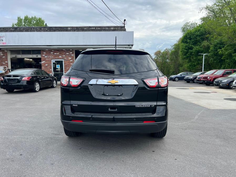2016 Chevrolet Traverse AWD 4dr LT w/1LT, available for sale in Swansea, Massachusetts | Gas On The Run. Swansea, Massachusetts 2016 Chevrolet Traverse AWD 4dr LT w/1LT, available for sale in Swansea, Massachusetts | Gas On The Run. Swansea, Massachusetts