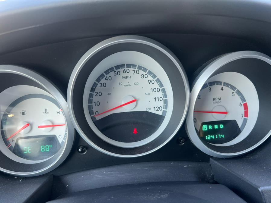 2008 Dodge Grand Caravan 4dr Wgn SXT, available for sale in Swansea, Massachusetts | Gas On The Run. Swansea, Massachusetts 2008 Dodge Grand Caravan 4dr Wgn SXT, available for sale in Swansea, Massachusetts | Gas On The Run. Swansea, Massachusetts