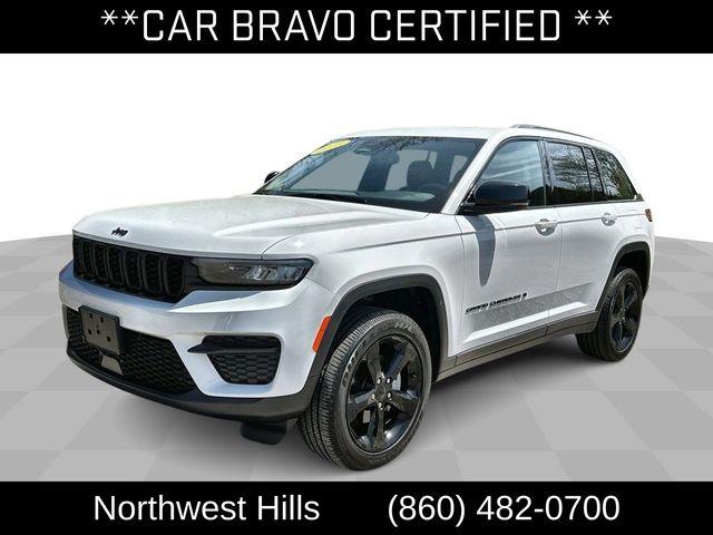 Used 2025 Jeep Grand Cherokee in Avon, Connecticut | Sullivan Automotive Group. Avon, Connecticut