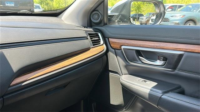 2022 Honda Cr-v EX-L, available for sale in Avon, Connecticut | Sullivan Automotive Group. Avon, Connecticut 2022 Honda Cr-v EX-L, available for sale in Avon, Connecticut | Sullivan Automotive Group. Avon, Connecticut