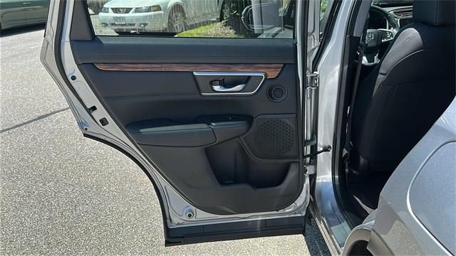 2022 Honda Cr-v EX-L, available for sale in Avon, Connecticut | Sullivan Automotive Group. Avon, Connecticut 2022 Honda Cr-v EX-L, available for sale in Avon, Connecticut | Sullivan Automotive Group. Avon, Connecticut
