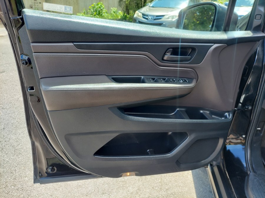 2019 Honda Odyssey EX Auto, available for sale in East Windsor, Connecticut | United Auto Sales of E Windsor, Inc. East Windsor, Connecticut 2019 Honda Odyssey EX Auto, available for sale in East Windsor, Connecticut | United Auto Sales of E Windsor, Inc. East Windsor, Connecticut