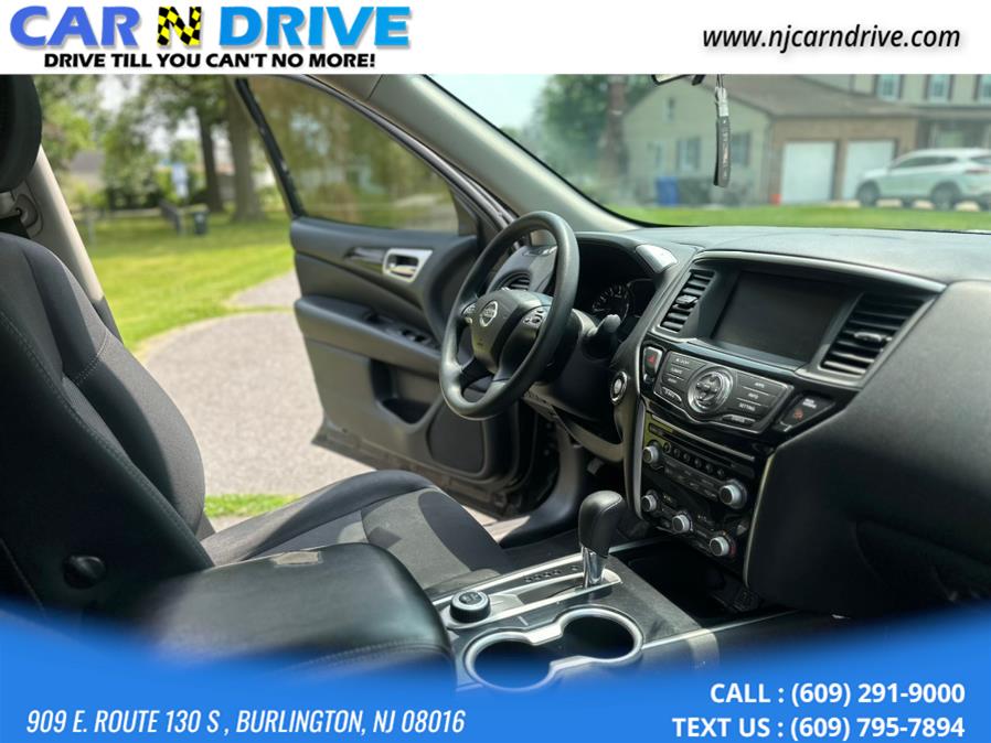 2018 Nissan Pathfinder SV 4WD, available for sale in Burlington, New Jersey | Car N Drive. Burlington, New Jersey 2018 Nissan Pathfinder SV 4WD, available for sale in Burlington, New Jersey | Car N Drive. Burlington, New Jersey