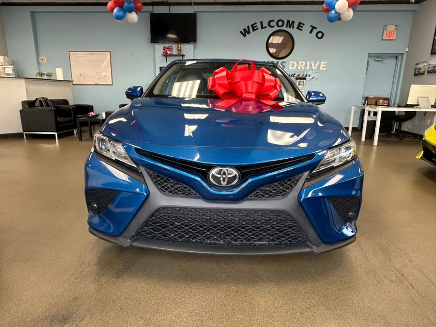 2020 Toyota Camry SE Auto (Natl), available for sale in Inwood, New York | 5 Towns Drive. Inwood, New York 2020 Toyota Camry SE Auto (Natl), available for sale in Inwood, New York | 5 Towns Drive. Inwood, New York