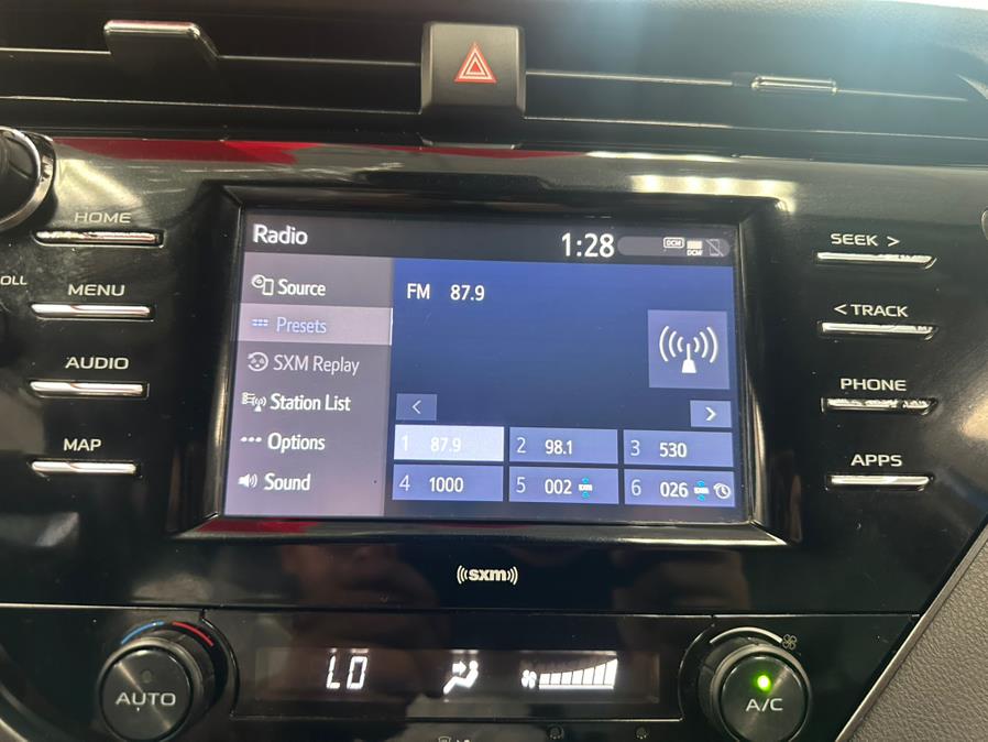2020 Toyota Camry SE Auto (Natl), available for sale in Inwood, New York | 5 Towns Drive. Inwood, New York 2020 Toyota Camry SE Auto (Natl), available for sale in Inwood, New York | 5 Towns Drive. Inwood, New York