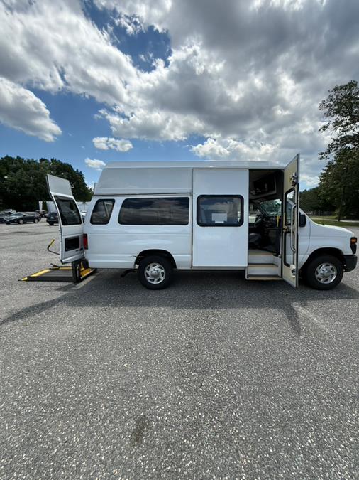 2011 Ford Econoline Cargo Van E-350 Super Duty Ext Commercial, available for sale in Springfield, Massachusetts | Auto Globe LLC. Springfield, Massachusetts 2011 Ford Econoline Cargo Van E-350 Super Duty Ext Commercial, available for sale in Springfield, Massachusetts | Auto Globe LLC. Springfield, Massachusetts