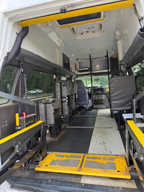 2011 Ford Econoline Cargo Van E-350 Super Duty Ext Commercial, available for sale in Springfield, Massachusetts | Auto Globe LLC. Springfield, Massachusetts 2011 Ford Econoline Cargo Van E-350 Super Duty Ext Commercial, available for sale in Springfield, Massachusetts | Auto Globe LLC. Springfield, Massachusetts