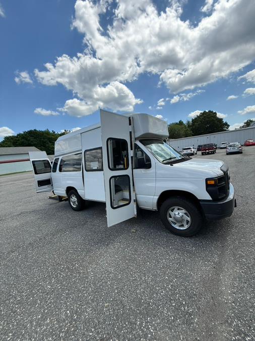 2011 Ford Econoline Cargo Van E-350 Super Duty Ext Commercial, available for sale in Springfield, Massachusetts | Auto Globe LLC. Springfield, Massachusetts 2011 Ford Econoline Cargo Van E-350 Super Duty Ext Commercial, available for sale in Springfield, Massachusetts | Auto Globe LLC. Springfield, Massachusetts