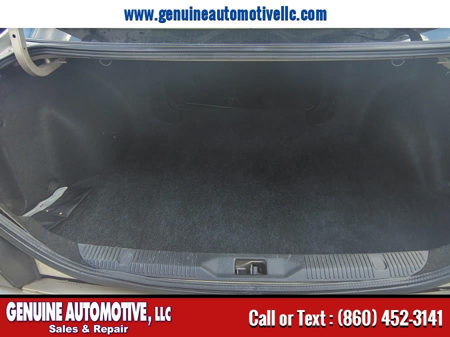 2000 Nissan Maxima 4dr Sdn SE Auto, available for sale in East Hartford, Connecticut | Genuine Automotive LLC. East Hartford, Connecticut 2000 Nissan Maxima 4dr Sdn SE Auto, available for sale in East Hartford, Connecticut | Genuine Automotive LLC. East Hartford, Connecticut