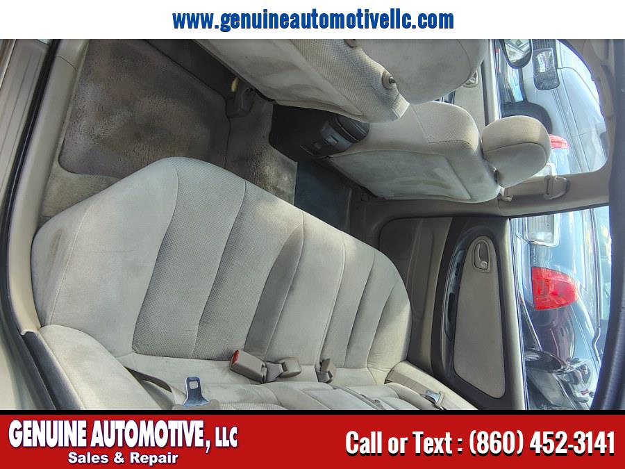 2000 Nissan Maxima 4dr Sdn SE Auto, available for sale in East Hartford, Connecticut | Genuine Automotive LLC. East Hartford, Connecticut 2000 Nissan Maxima 4dr Sdn SE Auto, available for sale in East Hartford, Connecticut | Genuine Automotive LLC. East Hartford, Connecticut