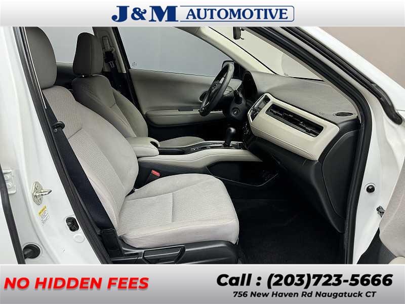 2016 Honda Hr-v LX, available for sale in Naugatuck, Connecticut | J&M Automotive Sls&Svc LLC. Naugatuck, Connecticut 2016 Honda Hr-v LX, available for sale in Naugatuck, Connecticut | J&M Automotive Sls&Svc LLC. Naugatuck, Connecticut