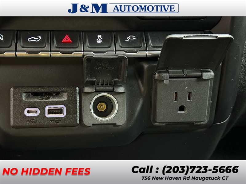 2019 Chevrolet Silverado 1500 LT, available for sale in Naugatuck, Connecticut | J&M Automotive Sls&Svc LLC. Naugatuck, Connecticut 2019 Chevrolet Silverado 1500 LT, available for sale in Naugatuck, Connecticut | J&M Automotive Sls&Svc LLC. Naugatuck, Connecticut