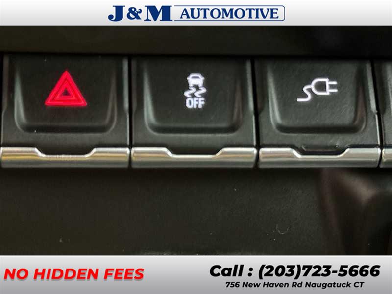 2019 Chevrolet Silverado 1500 LT, available for sale in Naugatuck, Connecticut | J&M Automotive Sls&Svc LLC. Naugatuck, Connecticut 2019 Chevrolet Silverado 1500 LT, available for sale in Naugatuck, Connecticut | J&M Automotive Sls&Svc LLC. Naugatuck, Connecticut