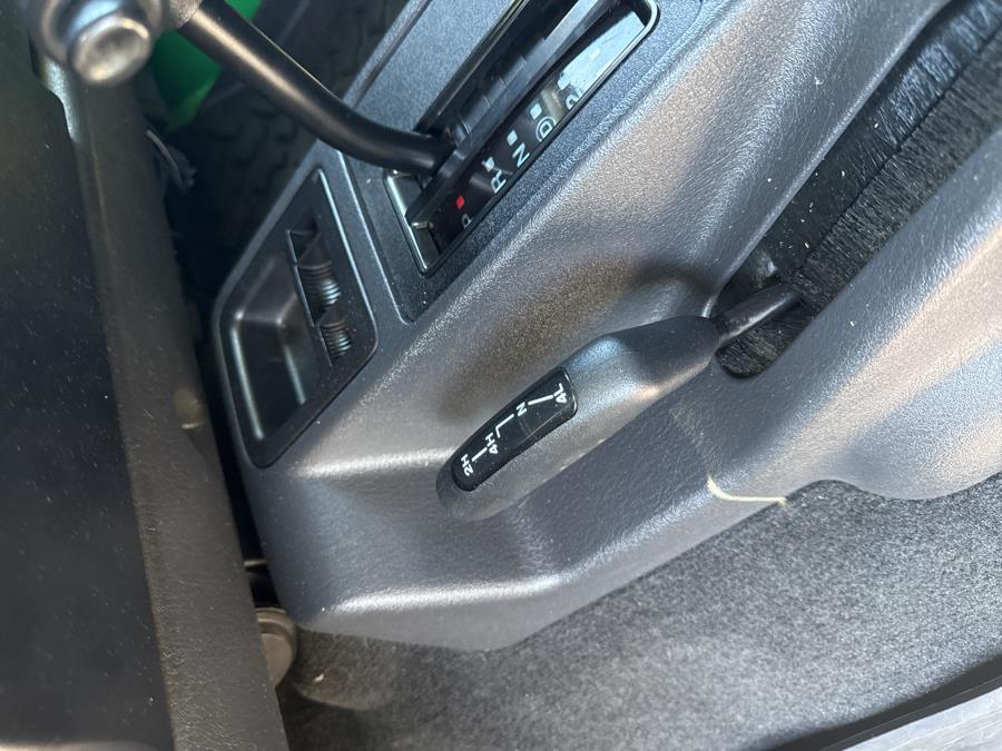 2004 Jeep Wrangler 2dr SE, available for sale in Branford, Connecticut | Al Mac Motors 2. Branford, Connecticut 2004 Jeep Wrangler 2dr SE, available for sale in Branford, Connecticut | Al Mac Motors 2. Branford, Connecticut