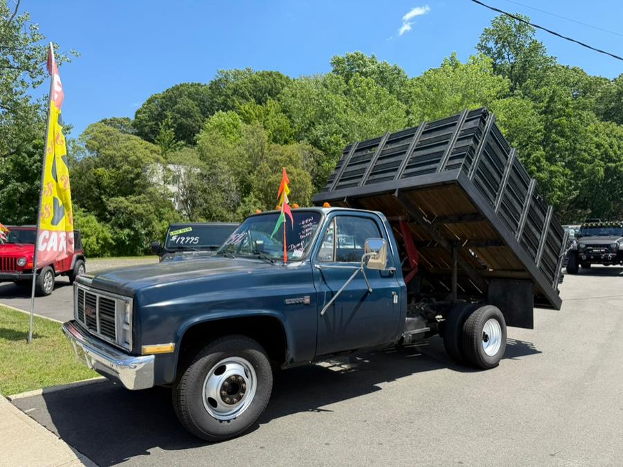 1987 GMC 1 Ton R30/35 Chassis Cab 159.5" WB, available for sale in Branford, Connecticut | Al Mac Motors 2. Branford, Connecticut 1987 GMC 1 Ton R30/35 Chassis Cab 159.5" WB, available for sale in Branford, Connecticut | Al Mac Motors 2. Branford, Connecticut