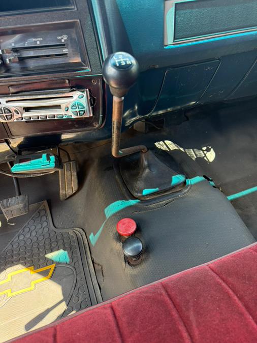 1987 GMC 1 Ton R30/35 Chassis Cab 159.5" WB, available for sale in Branford, Connecticut | Al Mac Motors 2. Branford, Connecticut 1987 GMC 1 Ton R30/35 Chassis Cab 159.5" WB, available for sale in Branford, Connecticut | Al Mac Motors 2. Branford, Connecticut
