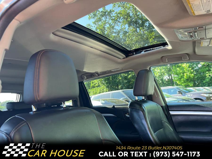 2015 Toyota Highlander AWD 4dr V6 XLE (Natl), available for sale in Butler, New Jersey | The Car House. Butler, New Jersey 2015 Toyota Highlander AWD 4dr V6 XLE (Natl), available for sale in Butler, New Jersey | The Car House. Butler, New Jersey