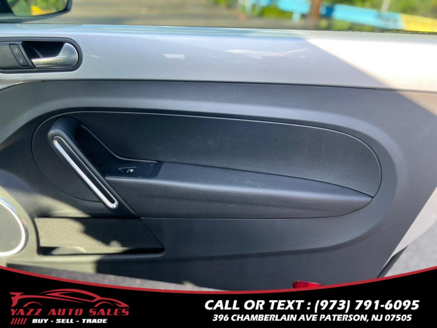 2012 Volkswagen Beetle 2dr Cpe Auto 2.5L PZEV, available for sale in Paterson, New Jersey | Yazz Auto Sales. Paterson, New Jersey 2012 Volkswagen Beetle 2dr Cpe Auto 2.5L PZEV, available for sale in Paterson, New Jersey | Yazz Auto Sales. Paterson, New Jersey
