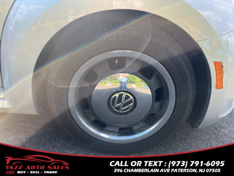2012 Volkswagen Beetle 2dr Cpe Auto 2.5L PZEV, available for sale in Paterson, New Jersey | Yazz Auto Sales. Paterson, New Jersey 2012 Volkswagen Beetle 2dr Cpe Auto 2.5L PZEV, available for sale in Paterson, New Jersey | Yazz Auto Sales. Paterson, New Jersey