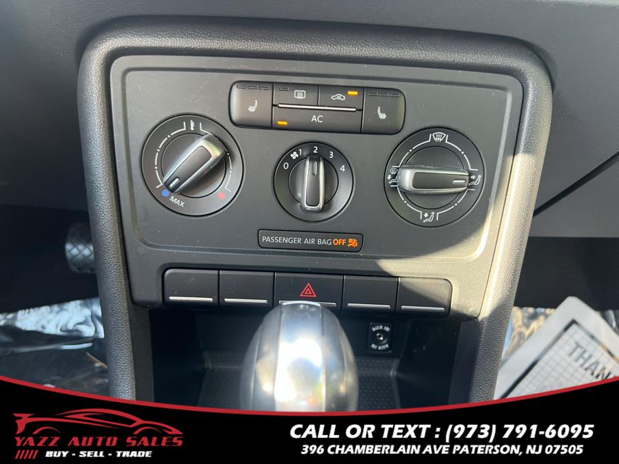 2012 Volkswagen Beetle 2dr Cpe Auto 2.5L PZEV, available for sale in Paterson, New Jersey | Yazz Auto Sales. Paterson, New Jersey 2012 Volkswagen Beetle 2dr Cpe Auto 2.5L PZEV, available for sale in Paterson, New Jersey | Yazz Auto Sales. Paterson, New Jersey