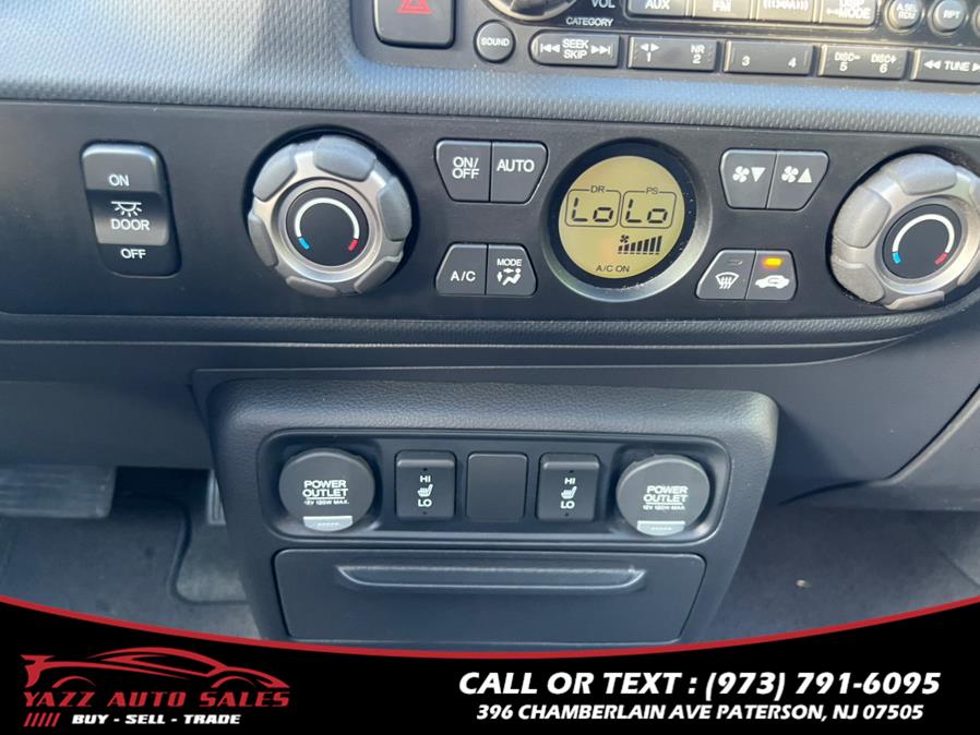 2013 Honda Ridgeline 4WD Crew Cab RTL w/Navi, available for sale in Paterson, New Jersey | Yazz Auto Sales. Paterson, New Jersey 2013 Honda Ridgeline 4WD Crew Cab RTL w/Navi, available for sale in Paterson, New Jersey | Yazz Auto Sales. Paterson, New Jersey