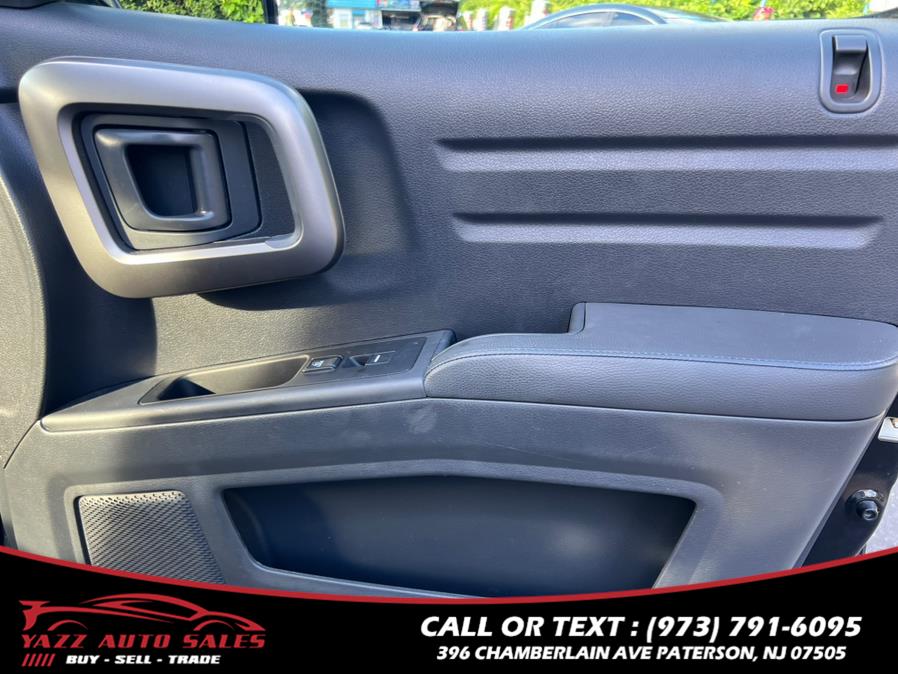 2013 Honda Ridgeline 4WD Crew Cab RTL w/Navi, available for sale in Paterson, New Jersey | Yazz Auto Sales. Paterson, New Jersey 2013 Honda Ridgeline 4WD Crew Cab RTL w/Navi, available for sale in Paterson, New Jersey | Yazz Auto Sales. Paterson, New Jersey