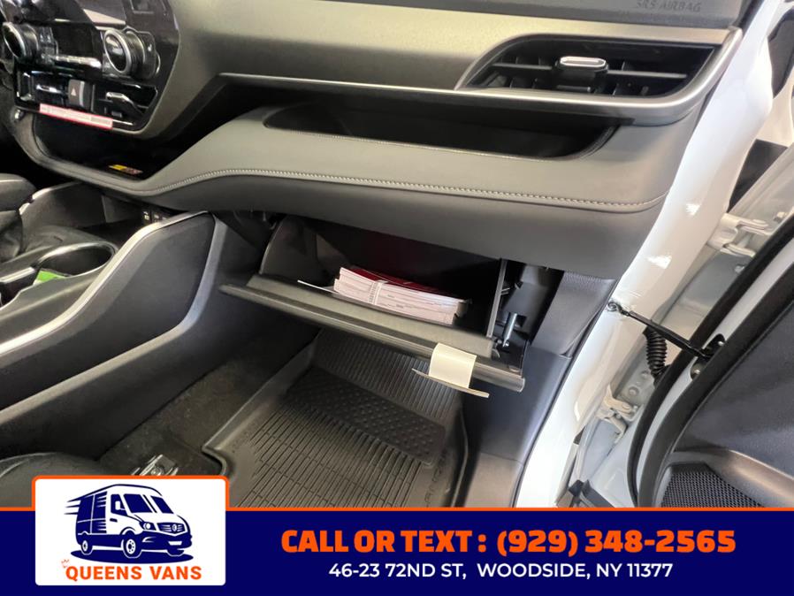 2025 Toyota Highlander Hybrid XLE Nightshade AWD (Natl), available for sale in Woodside, New York | Queens Vans LLC. Woodside, New York 2025 Toyota Highlander Hybrid XLE Nightshade AWD (Natl), available for sale in Woodside, New York | Queens Vans LLC. Woodside, New York