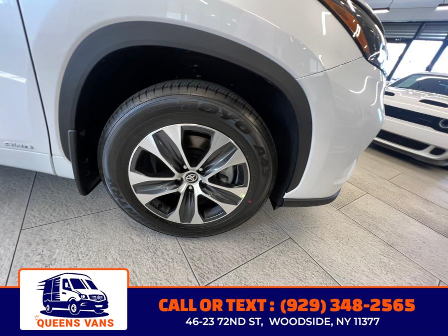 2025 Toyota Highlander Hybrid XLE Nightshade AWD (Natl), available for sale in Woodside, New York | Queens Vans LLC. Woodside, New York 2025 Toyota Highlander Hybrid XLE Nightshade AWD (Natl), available for sale in Woodside, New York | Queens Vans LLC. Woodside, New York