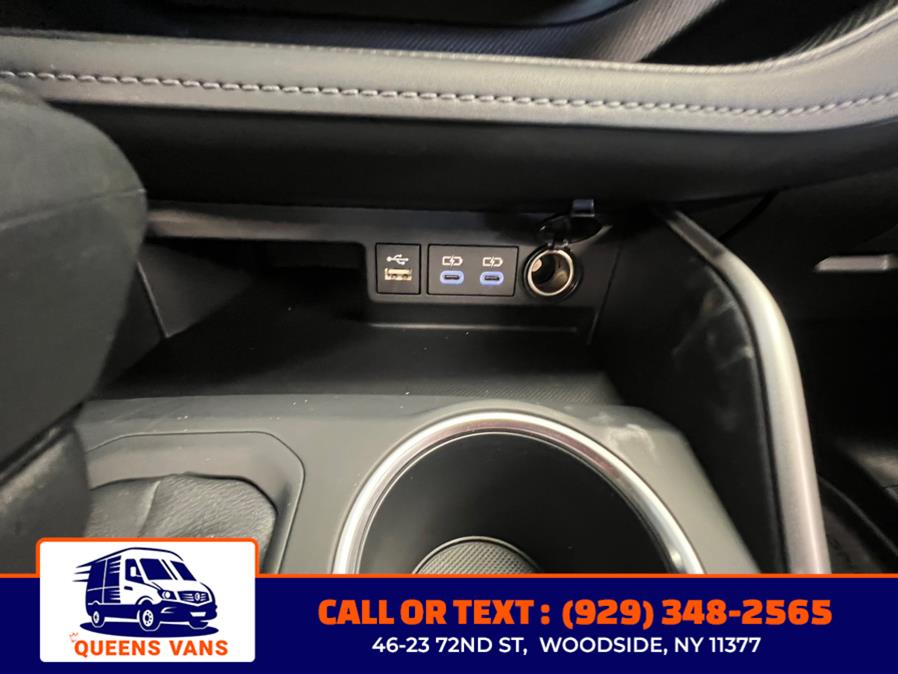 2025 Toyota Highlander Hybrid XLE Nightshade AWD (Natl), available for sale in Woodside, New York | Queens Vans LLC. Woodside, New York 2025 Toyota Highlander Hybrid XLE Nightshade AWD (Natl), available for sale in Woodside, New York | Queens Vans LLC. Woodside, New York