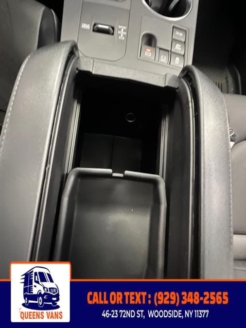 2025 Toyota Highlander Hybrid XLE Nightshade AWD (Natl), available for sale in Woodside, New York | Queens Vans LLC. Woodside, New York 2025 Toyota Highlander Hybrid XLE Nightshade AWD (Natl), available for sale in Woodside, New York | Queens Vans LLC. Woodside, New York