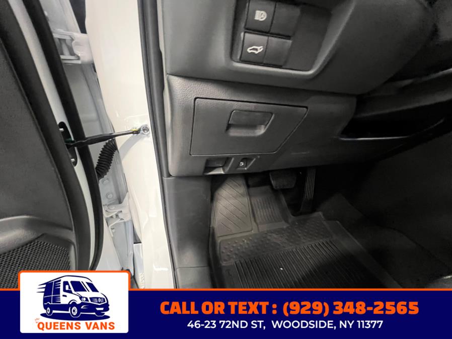 2025 Toyota Highlander Hybrid XLE Nightshade AWD (Natl), available for sale in Woodside, New York | Queens Vans LLC. Woodside, New York 2025 Toyota Highlander Hybrid XLE Nightshade AWD (Natl), available for sale in Woodside, New York | Queens Vans LLC. Woodside, New York