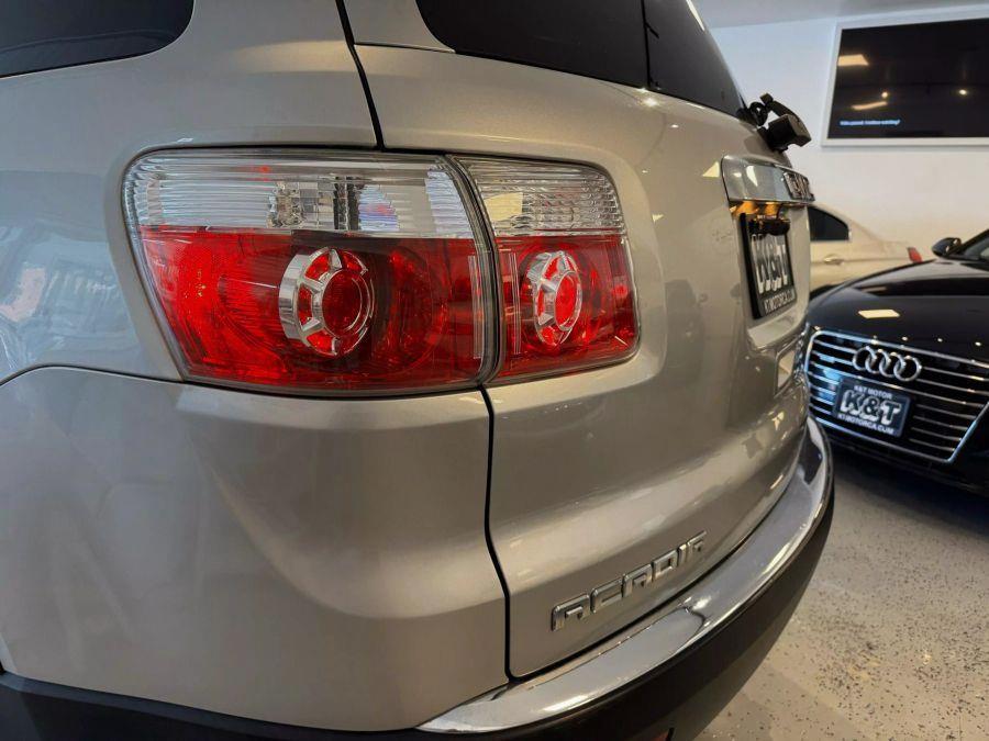 2008 GMC Acadia SLE Sport Utility 4D, available for sale in Santa Ana, California | K&T Motor LLC. Santa Ana, California 2008 GMC Acadia SLE Sport Utility 4D, available for sale in Santa Ana, California | K&T Motor LLC. Santa Ana, California